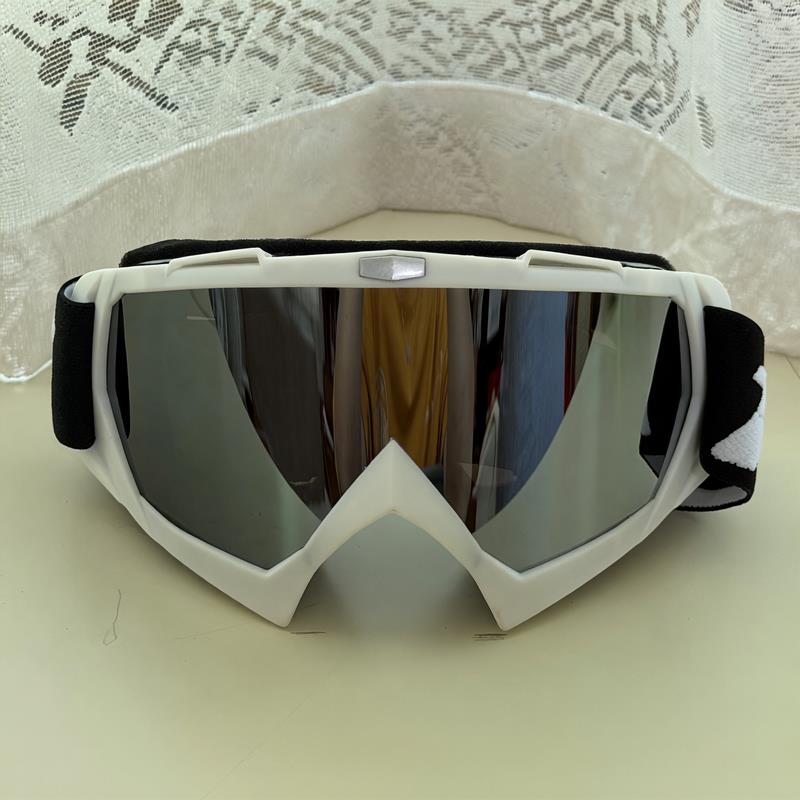 แว่นตาป้องกันสำหรับกีฬาแบบพกพา - Snow Goggle Uv บทวิจารณ์และราคา